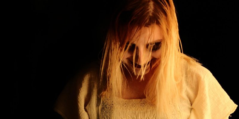 Ghoulish looking girl with scary makeup